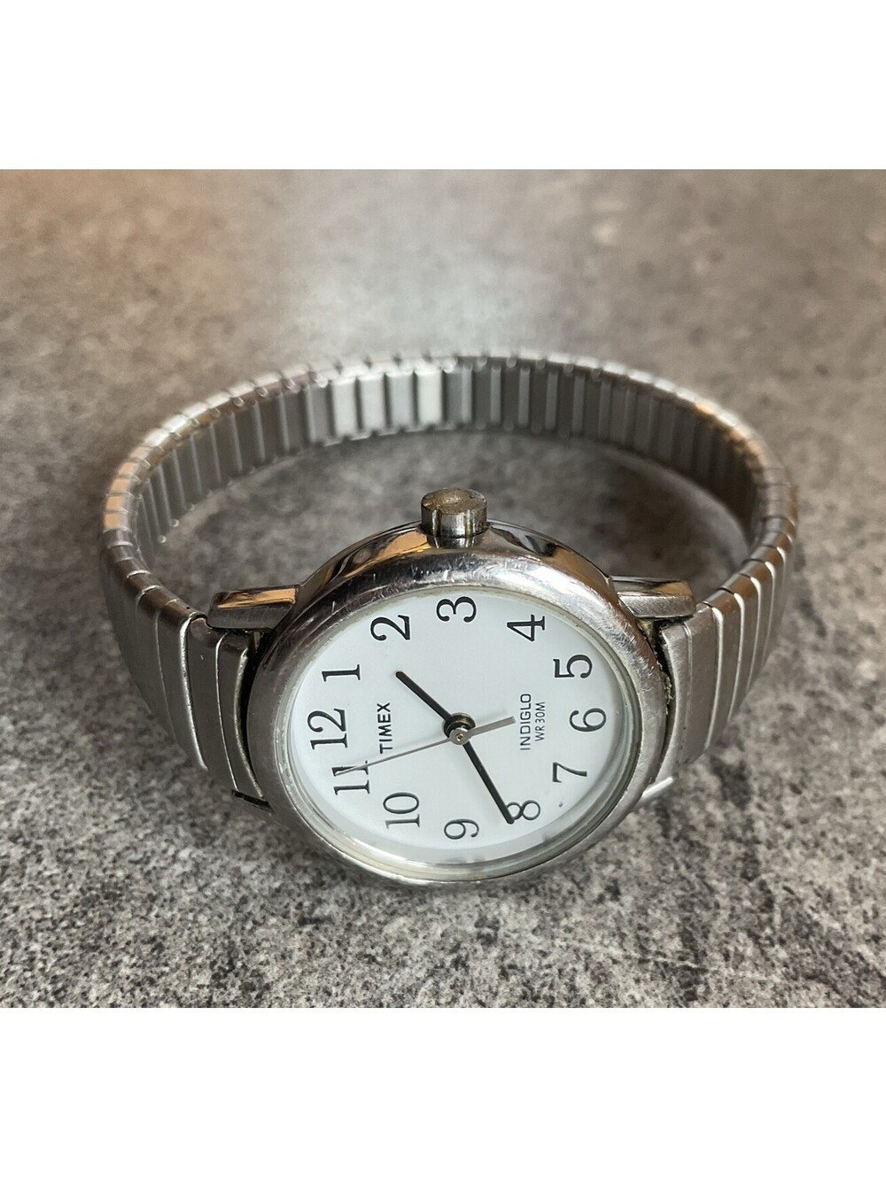 Timex Easy Reader Womens Watch Silver Tone Case & Band W/Expansion Band Bin Z